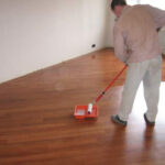 Покраска ламината: как обновить покрытие и продлить его срок службы